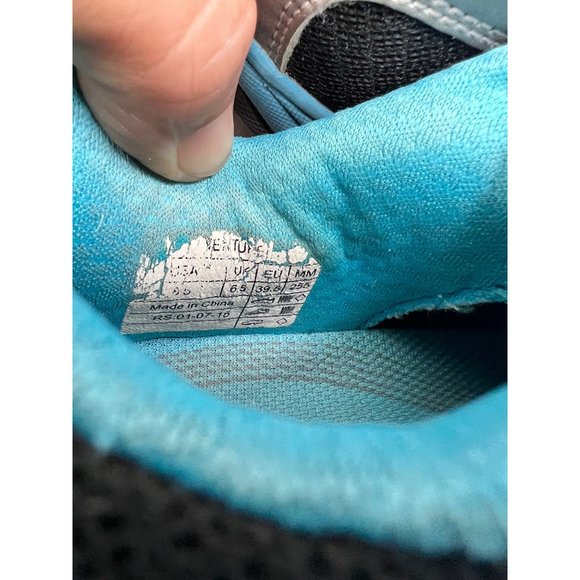 Vionic Venture Black Blue Walking Athletic Sneaker EUC Size 8.5 - Picture 11 of 11